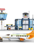 Aviation International Airport Building Brick Kit (678 Pcs)