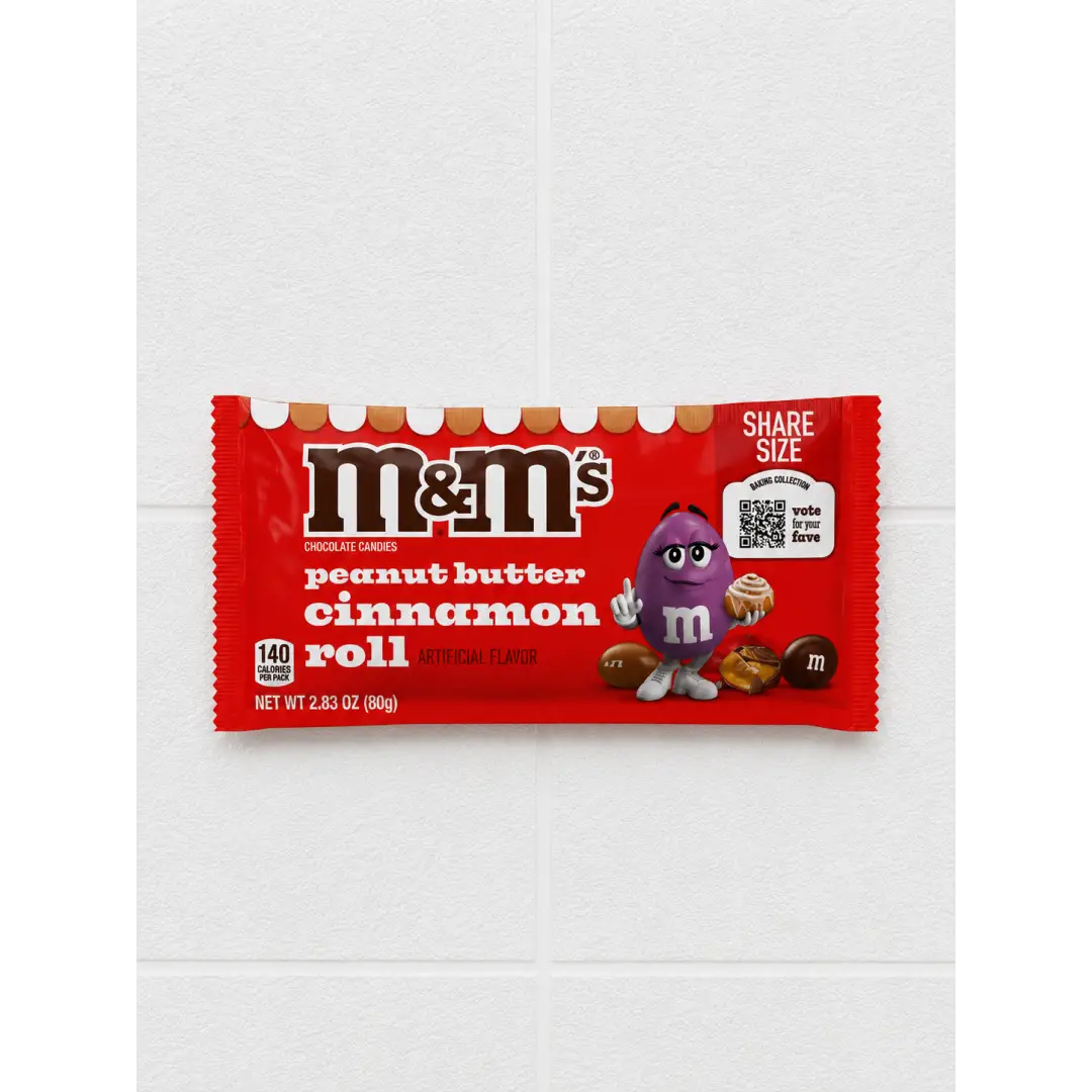 M&amp;M'S Peanut Butter Cinnamon Roll Candy 1.63oz/46g Bag