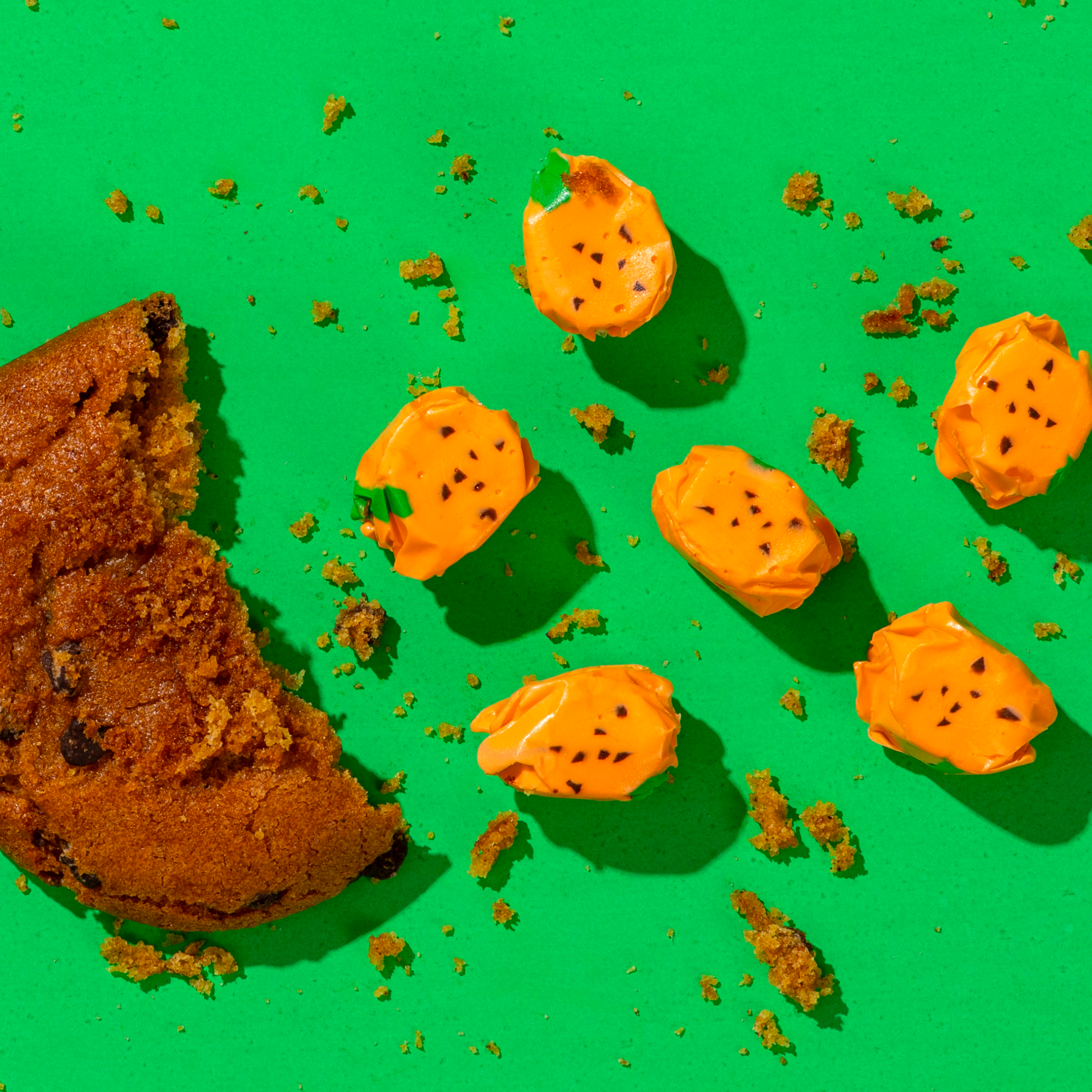 Pumpy McPumpkin Face™ Taffy (Pumpkin Chocolate Chip Cookie): Personal (7oz)